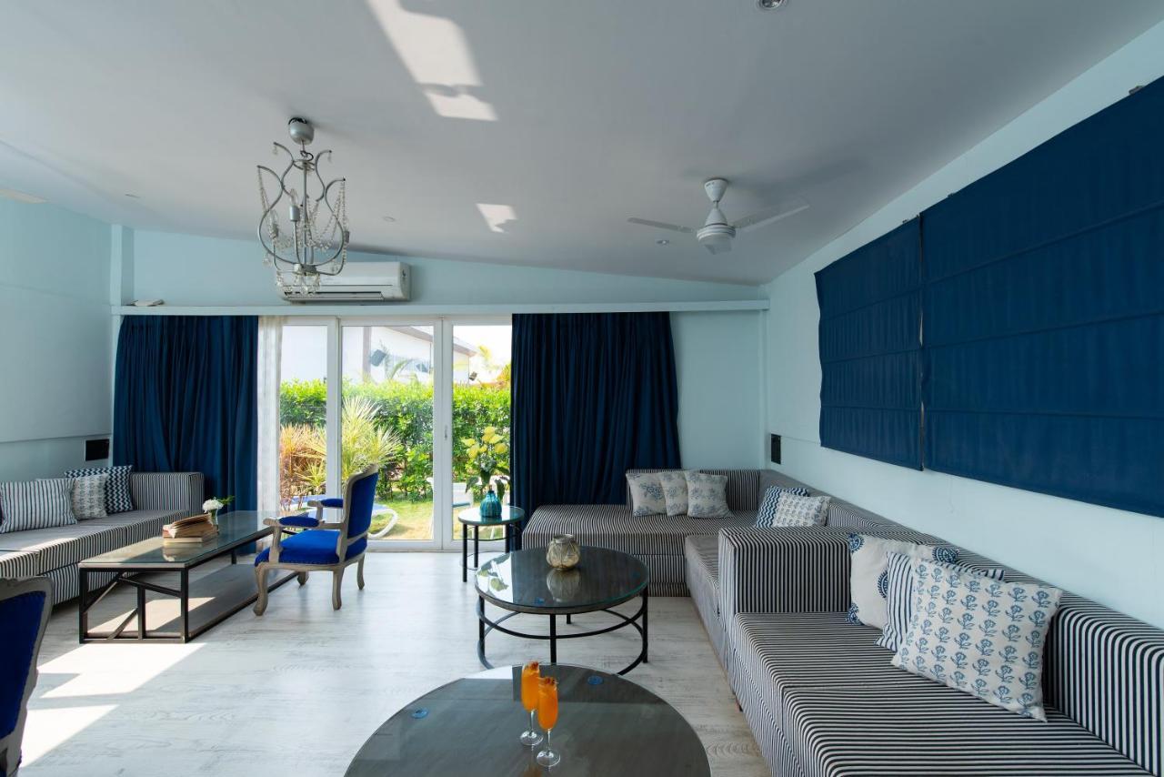 Living Room Beach Resort Morjim Exteriör bild